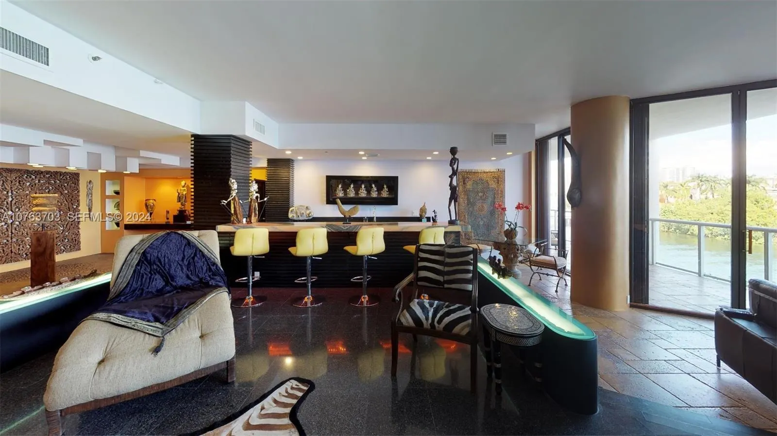 4000 Island Boulevard #W-STE6