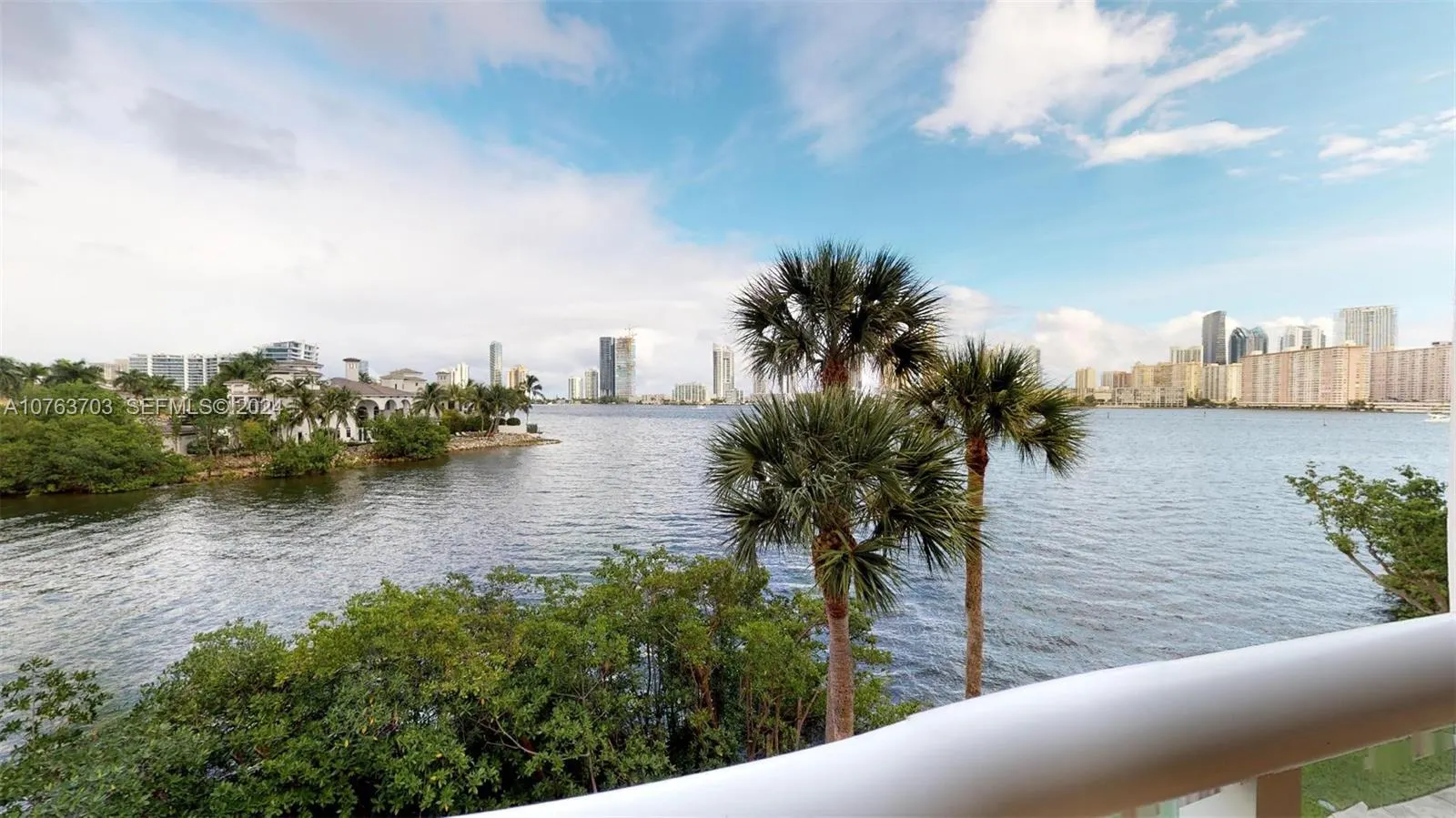 4000 Island Boulevard #W-STE6