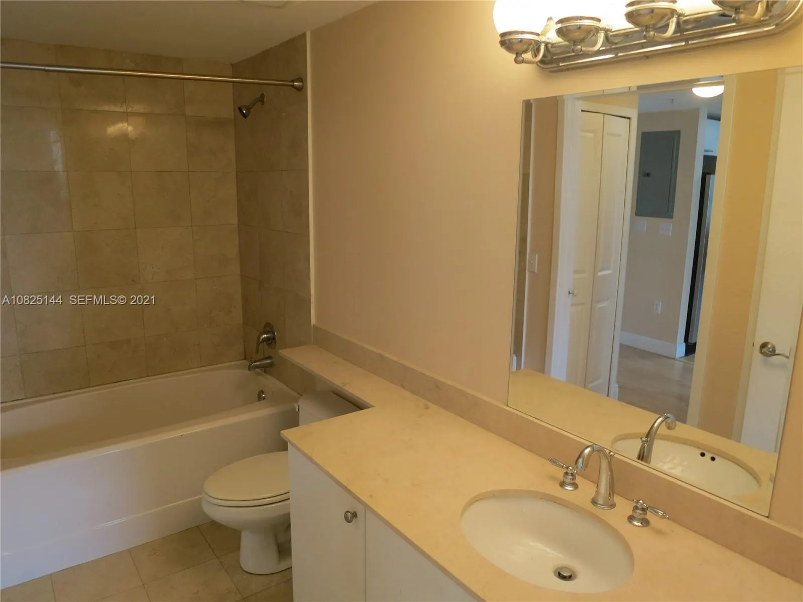 170 SE 14th Street #1507