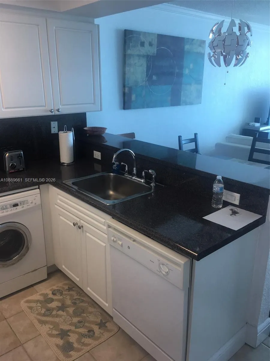 2501 S Ocean Drive #1224 (Available)
