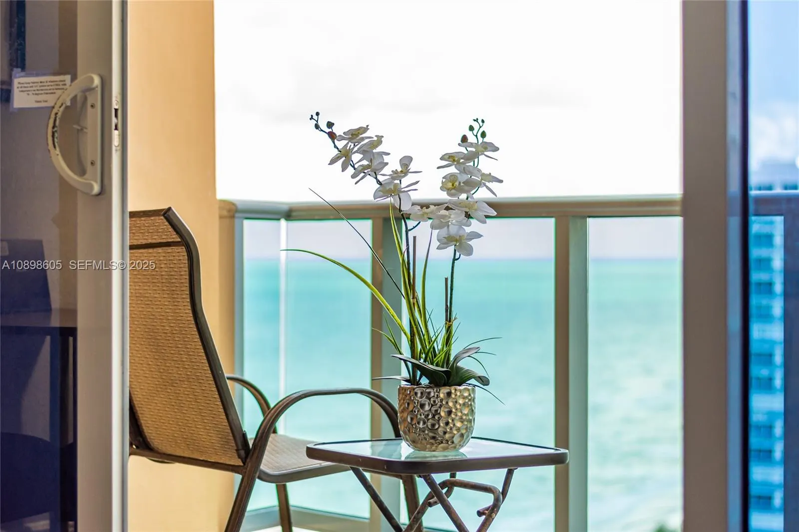 2501 S Ocean Drive #1617 (AVAILABLE)