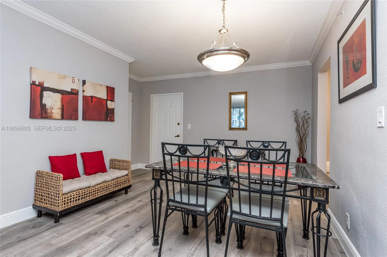 2501 S Ocean Drive #1617 (AVAILABLE)