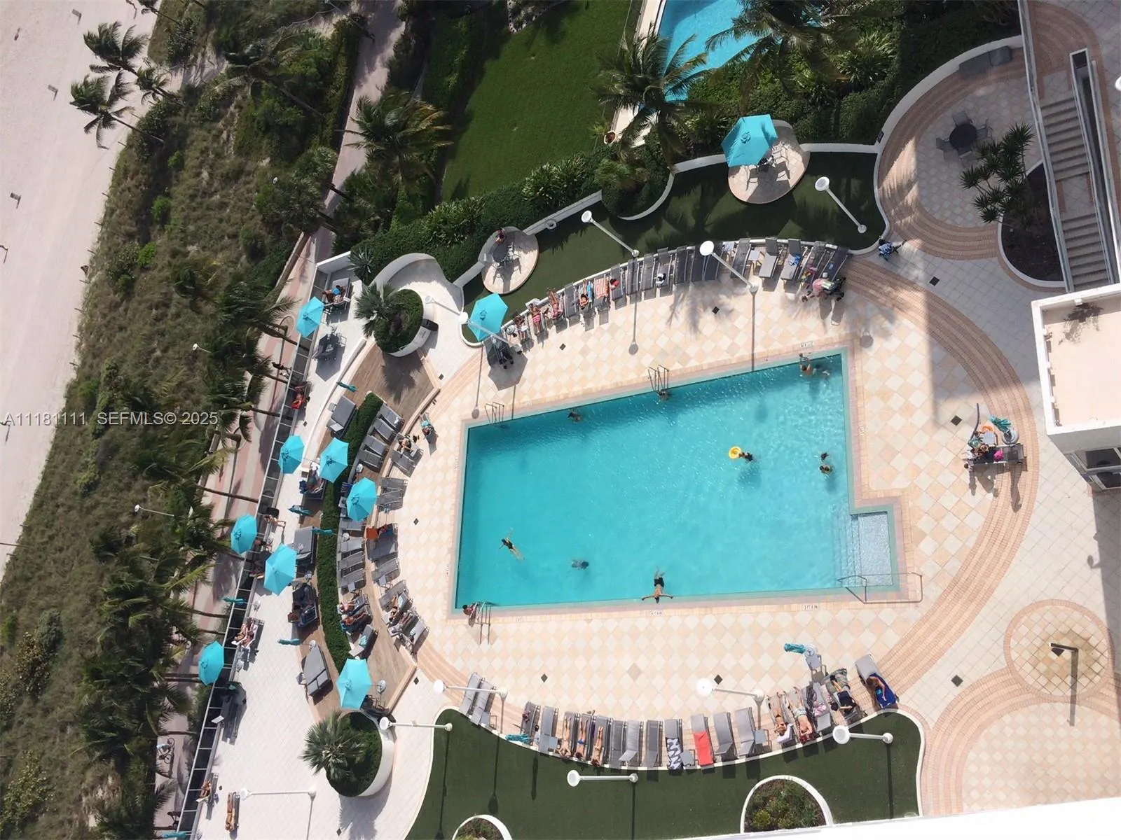 100 Lincoln Road #1642