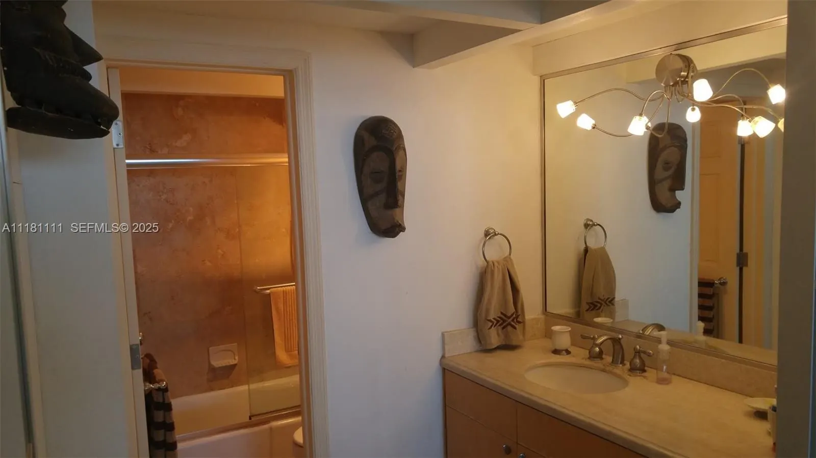 100 Lincoln Road #1642