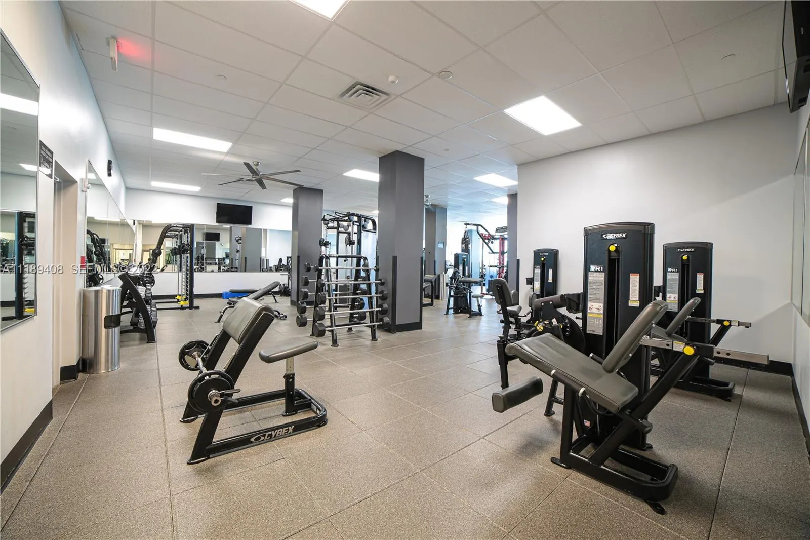 2501 S Ocean Drive #1227 (AVAILABLE)