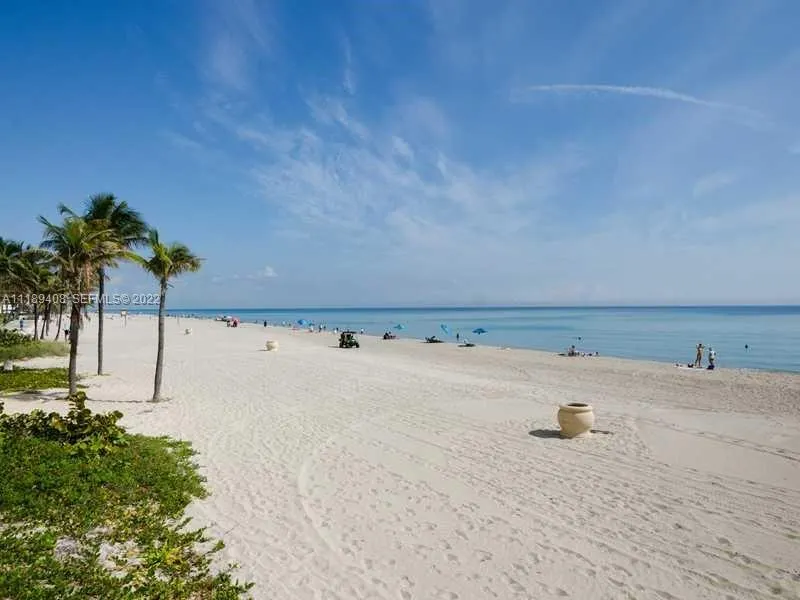 2501 S Ocean Drive #1227 (AVAILABLE)