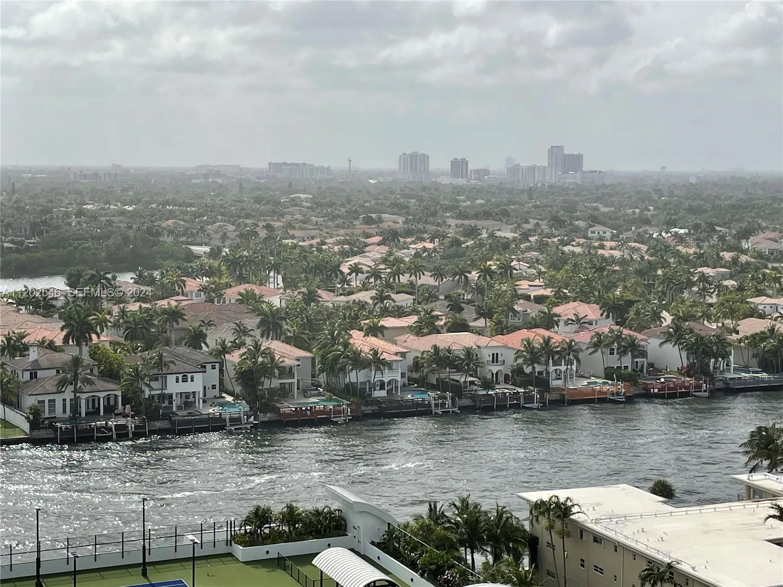 2501 S Ocean Drive #PH28 (AVAILABLE OCTOBER)
