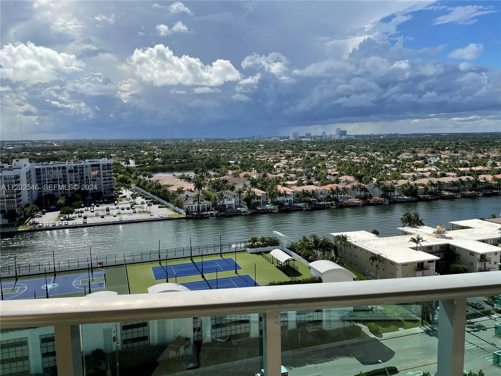2501 S Ocean Drive #PH28 (AVAILABLE OCTOBER)