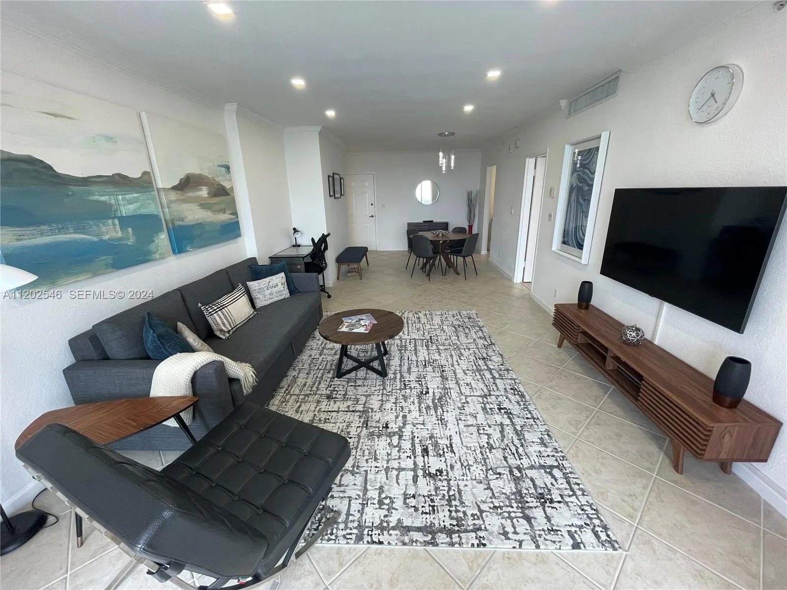 2501 S Ocean Drive #PH28 (AVAILABLE OCTOBER)