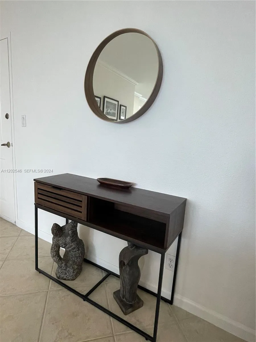 2501 S Ocean Drive #PH28 (AVAILABLE OCTOBER)