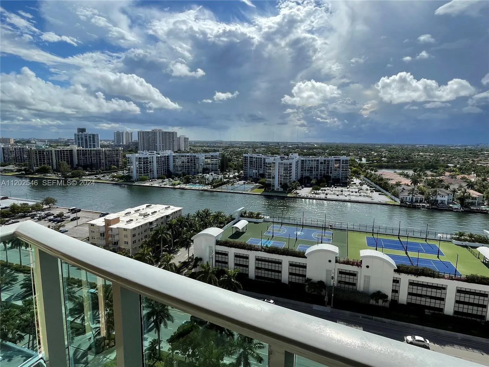 2501 S Ocean Drive #PH28 (AVAILABLE OCTOBER)