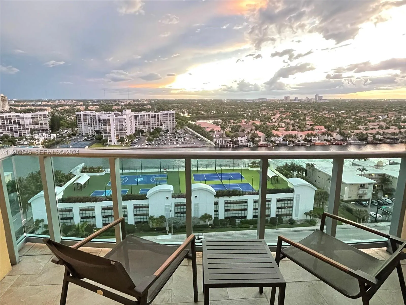 2501 S Ocean Drive #PH28 (AVAILABLE OCTOBER)