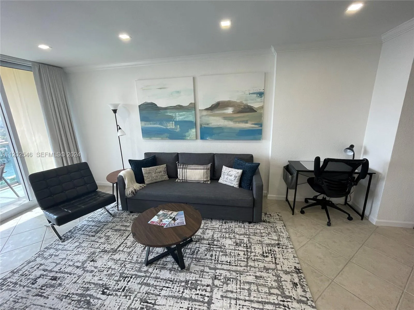 2501 S Ocean Drive #PH28 (AVAILABLE OCTOBER)