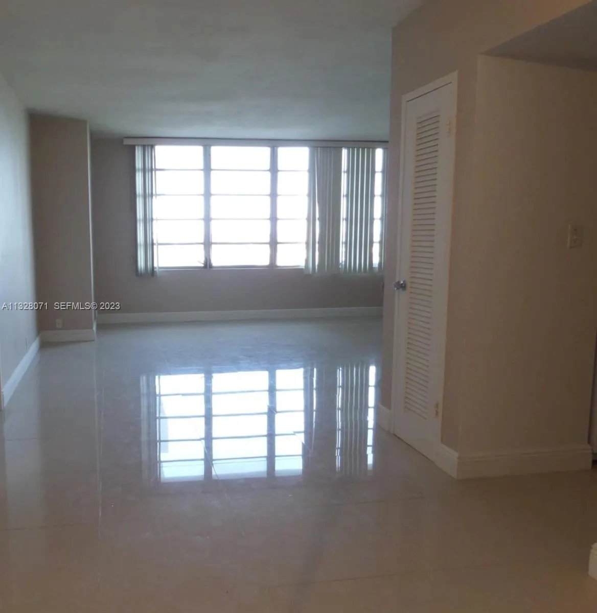 1000 West Avenue #1032
