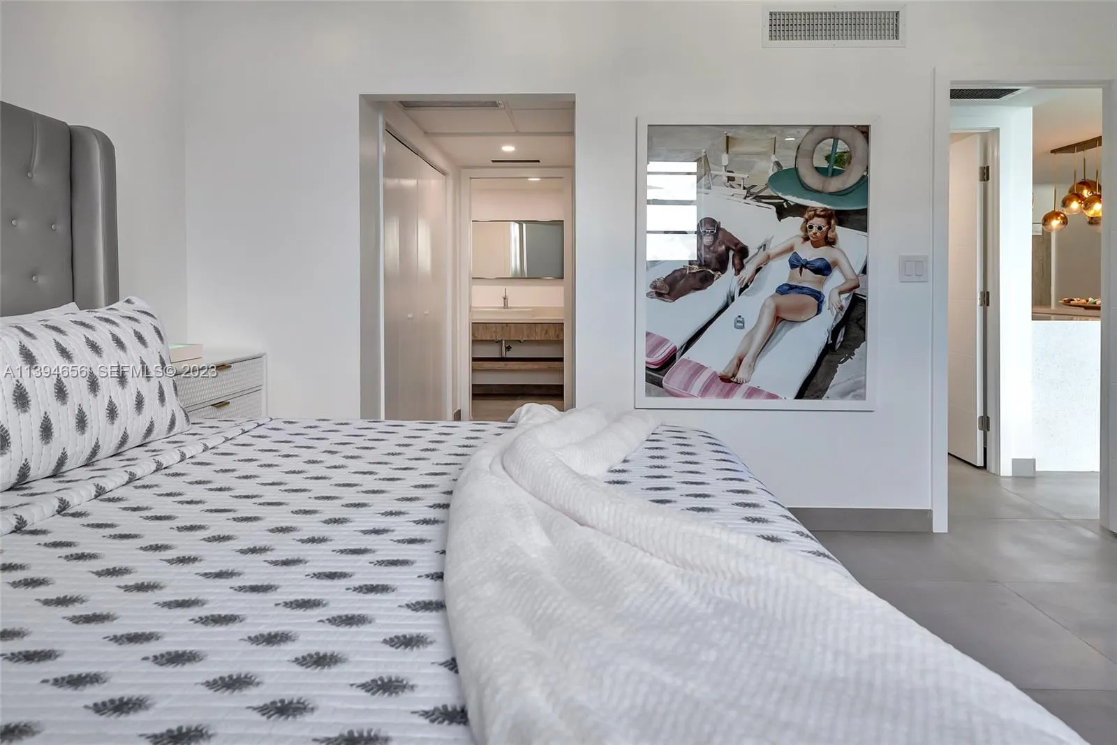 4001 S Ocean Drive #14H