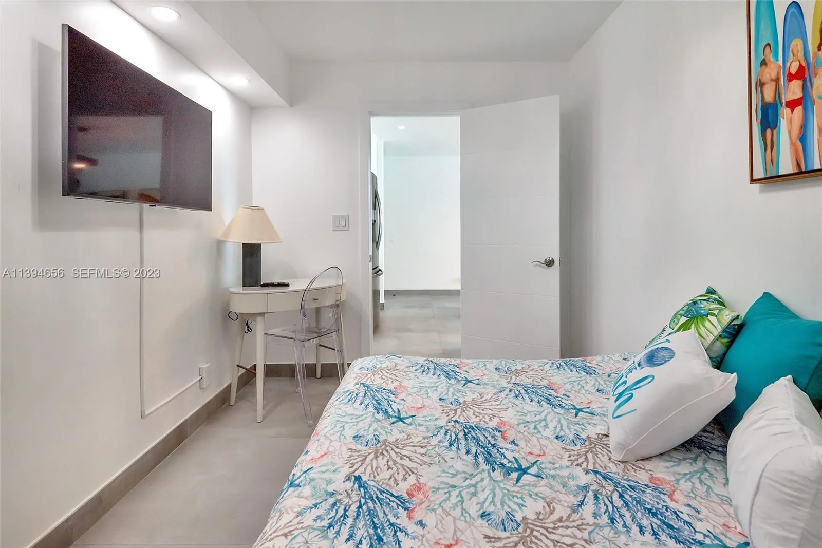 4001 S Ocean Drive #14H