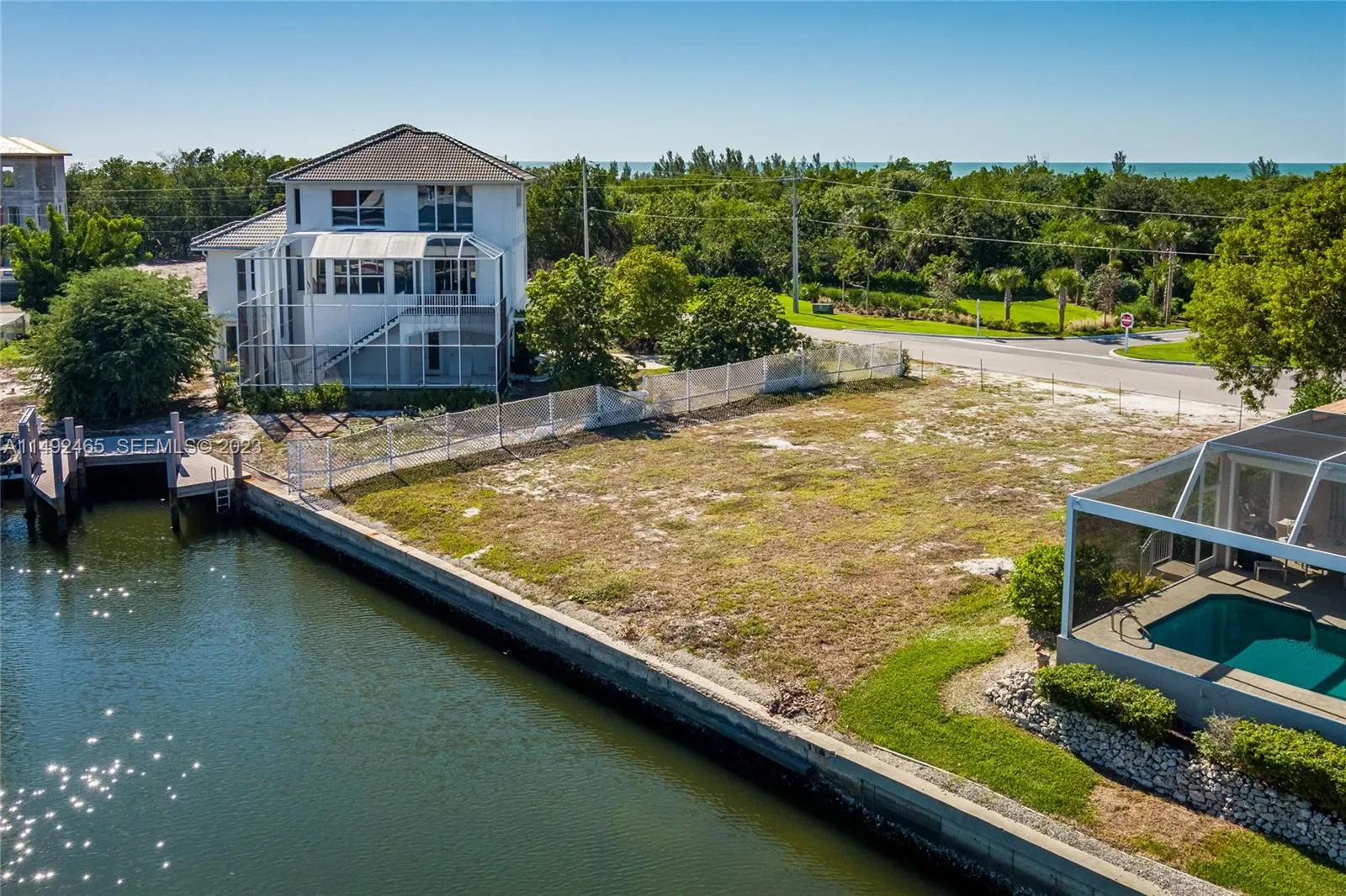 609 Spinnaker Drive