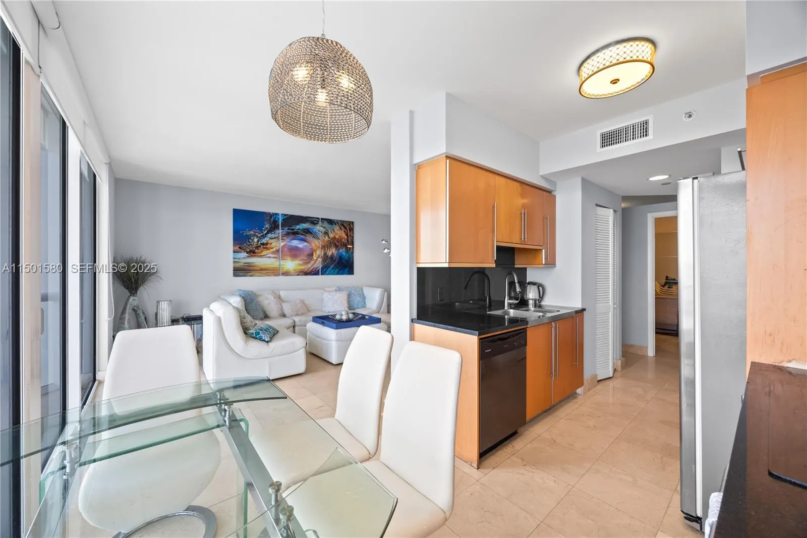 6365 Collins Avenue #4106