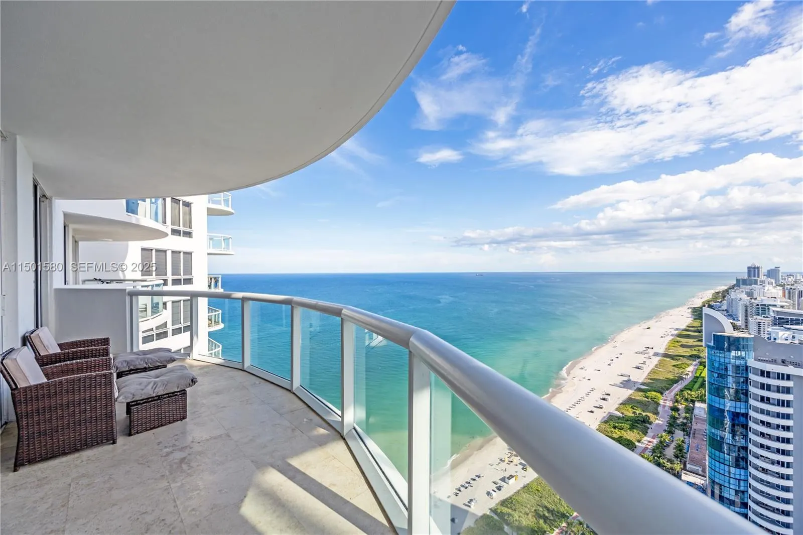 6365 Collins Avenue #4106