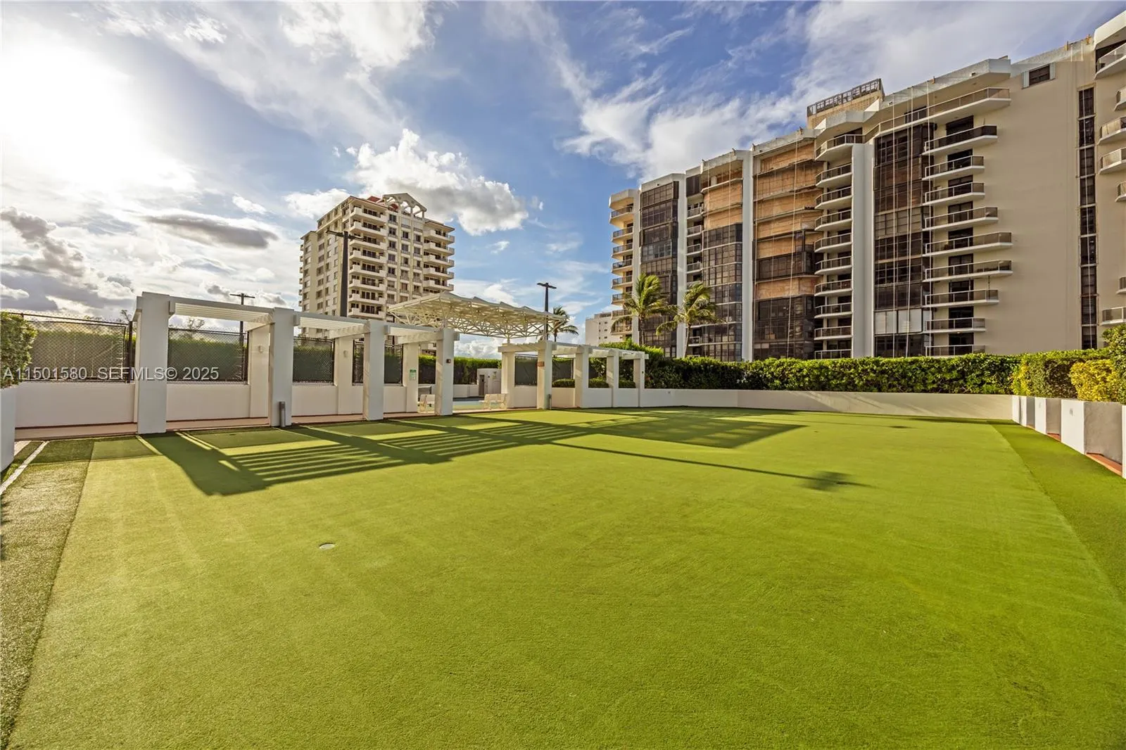 6365 Collins Avenue #4106