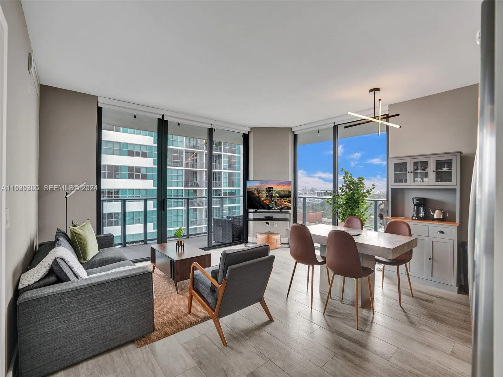 121 NE 34th Street #1801
