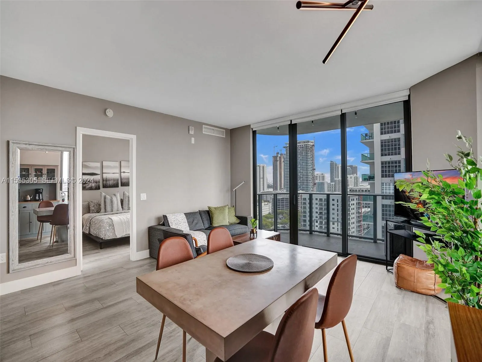 121 NE 34th Street #1801