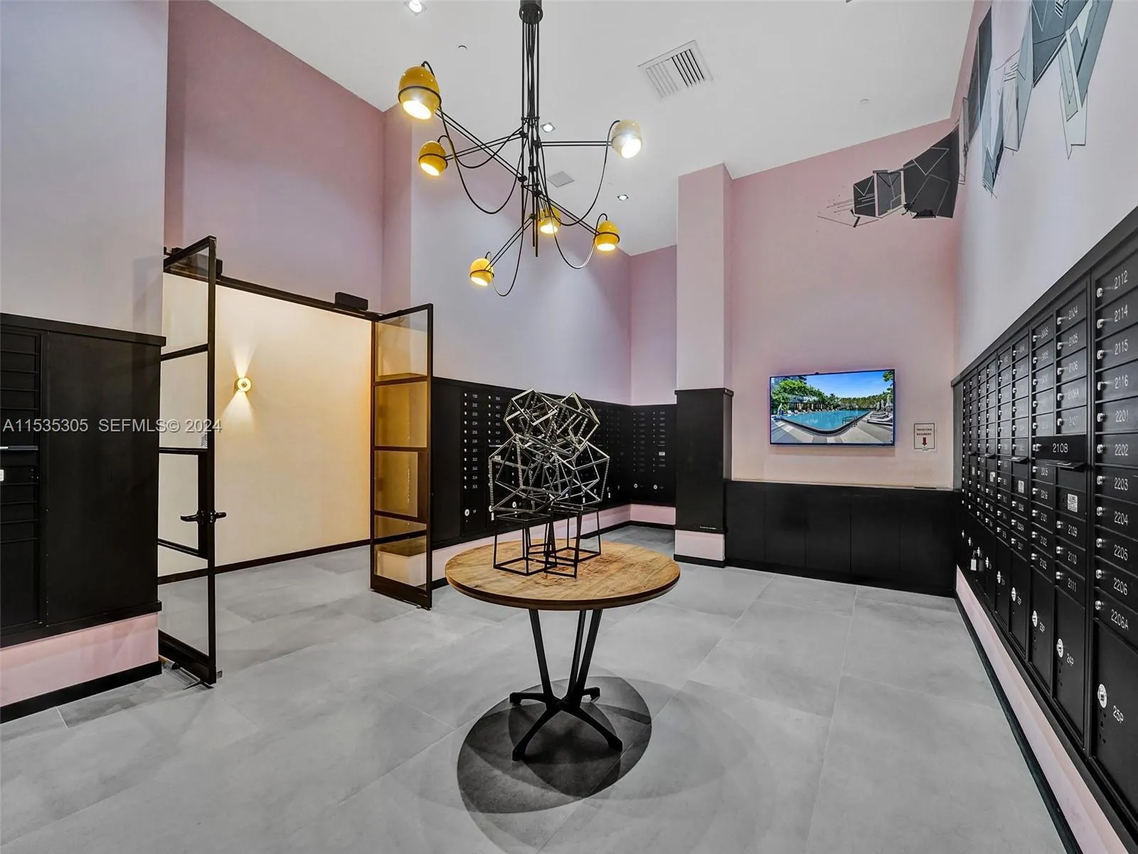 121 NE 34th Street #1801