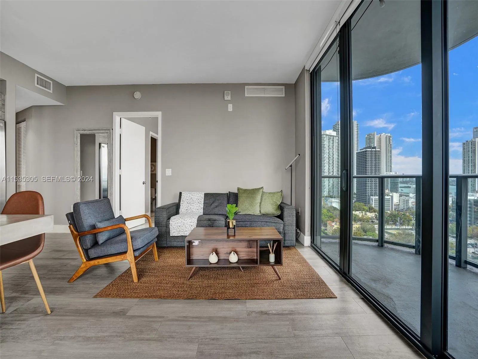 121 NE 34th Street #1801