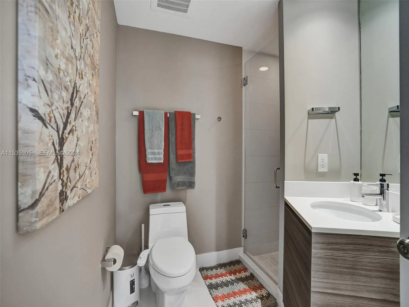 121 NE 34th Street #1801