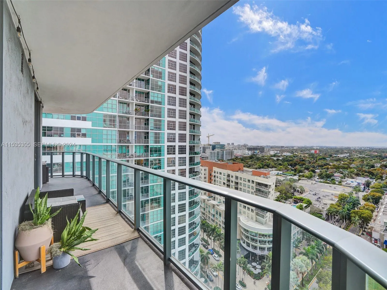 121 NE 34th Street #1801