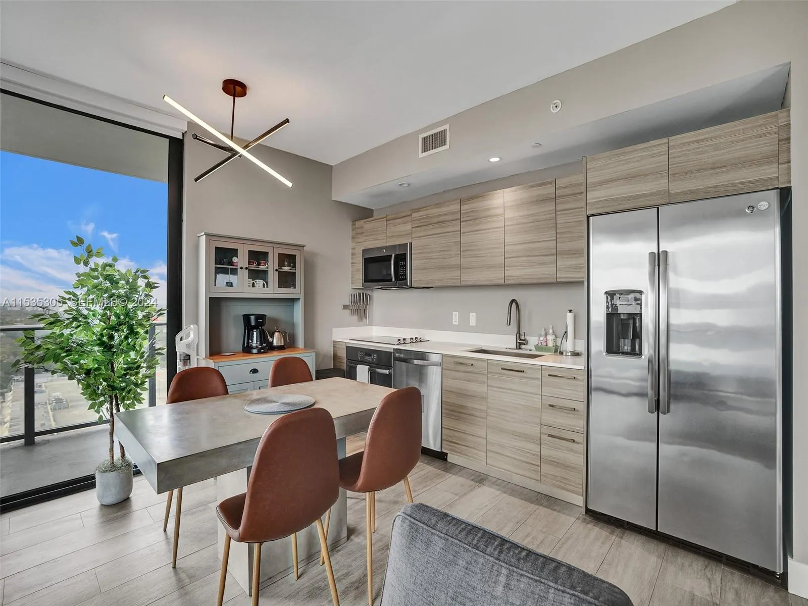 121 NE 34th Street #1801