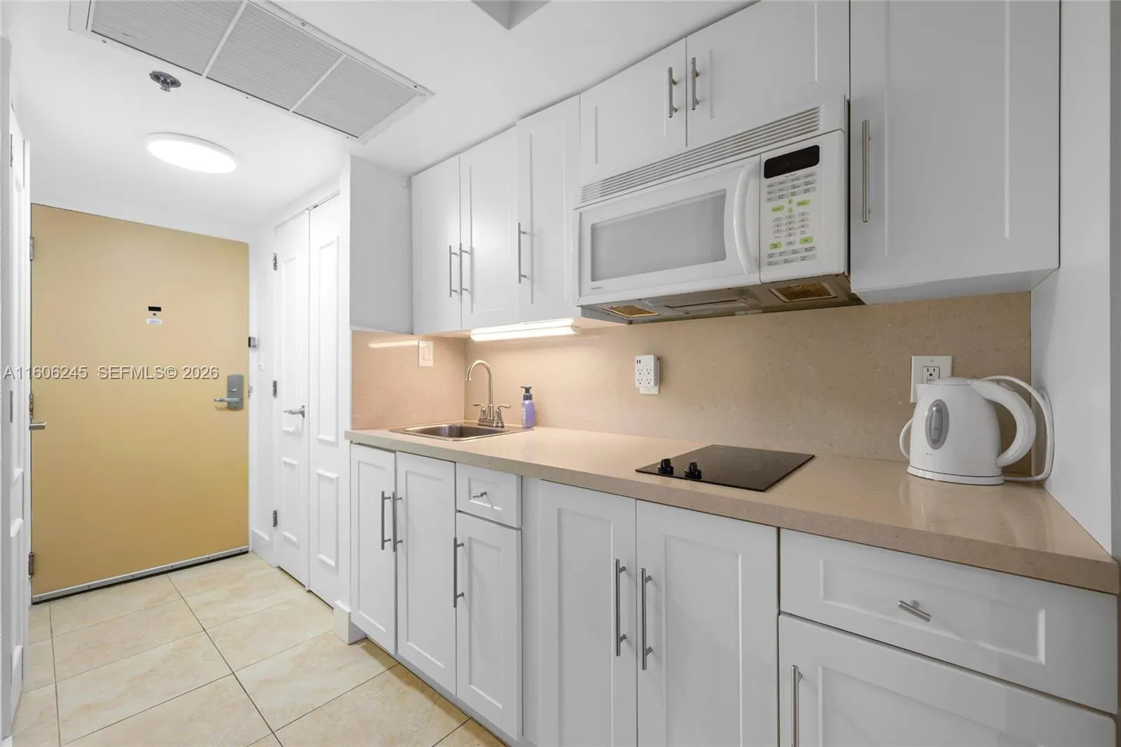 19201 Collins Avenue #318