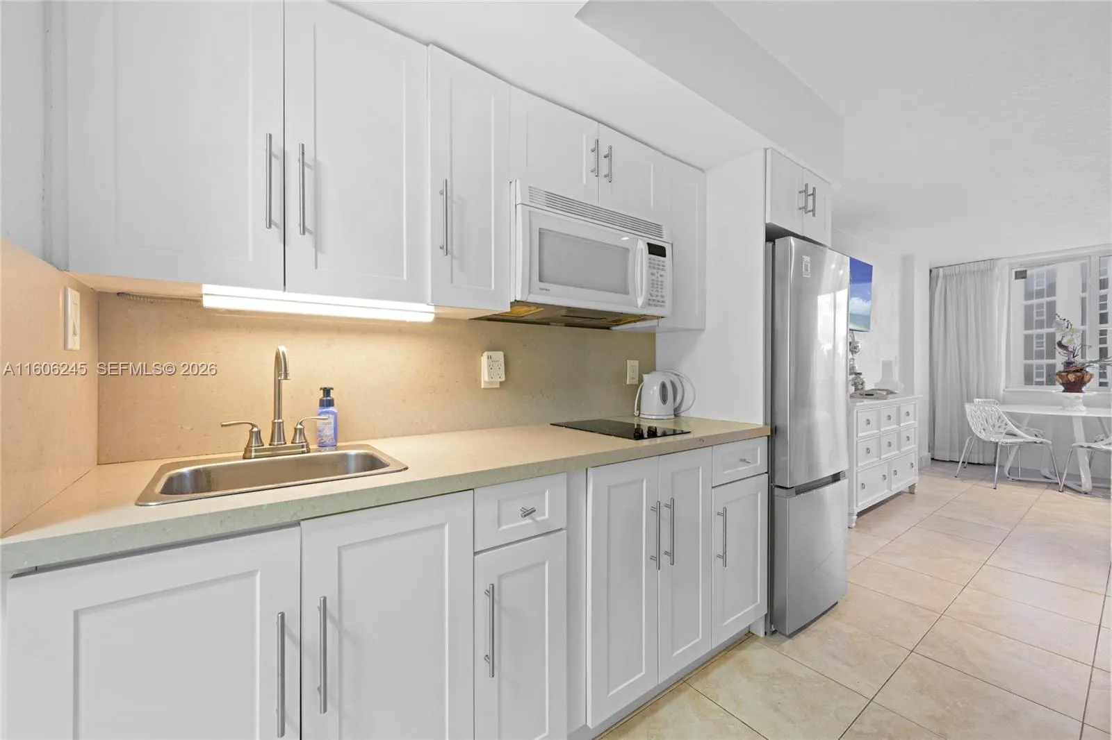 19201 Collins Avenue #318