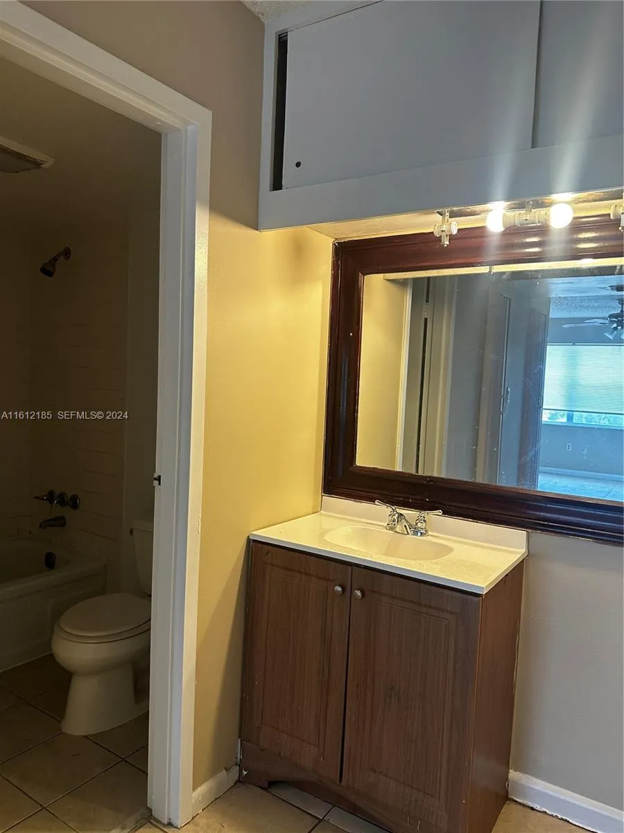 4324 NW 9th Avenue #7-3A
