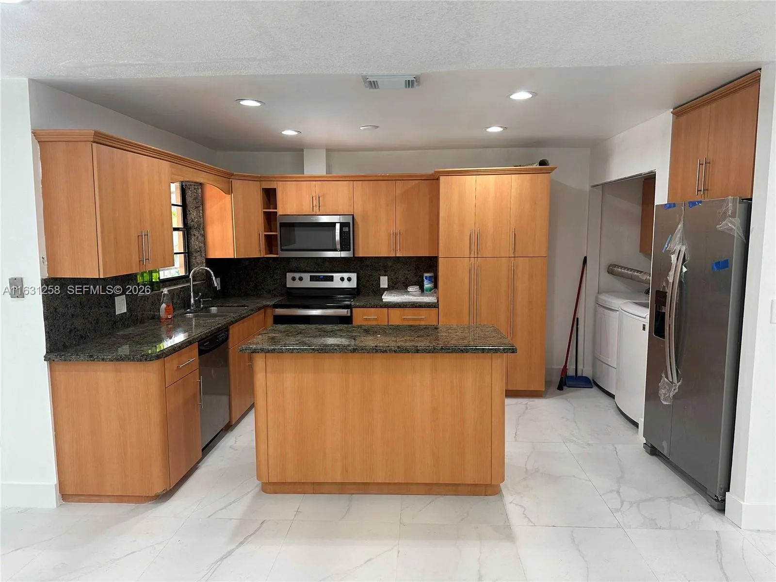 324 E 34th Street