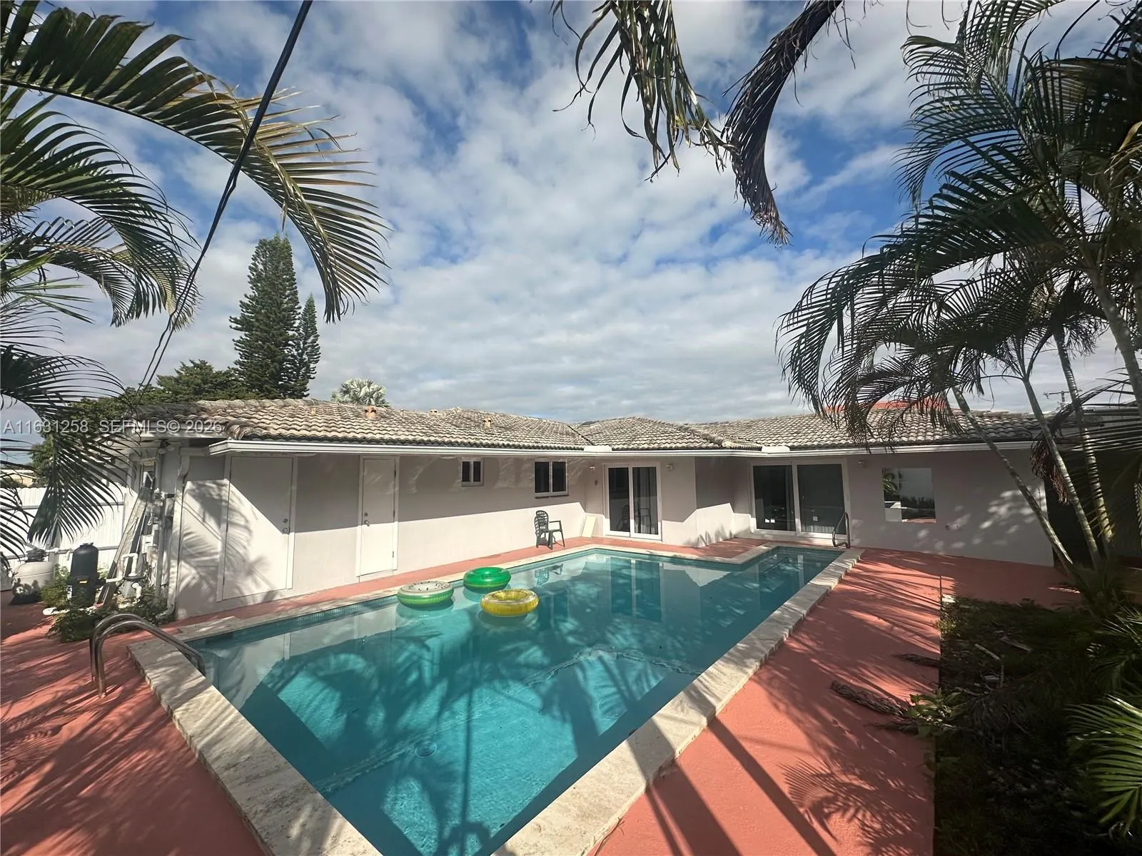 324 E 34th Street