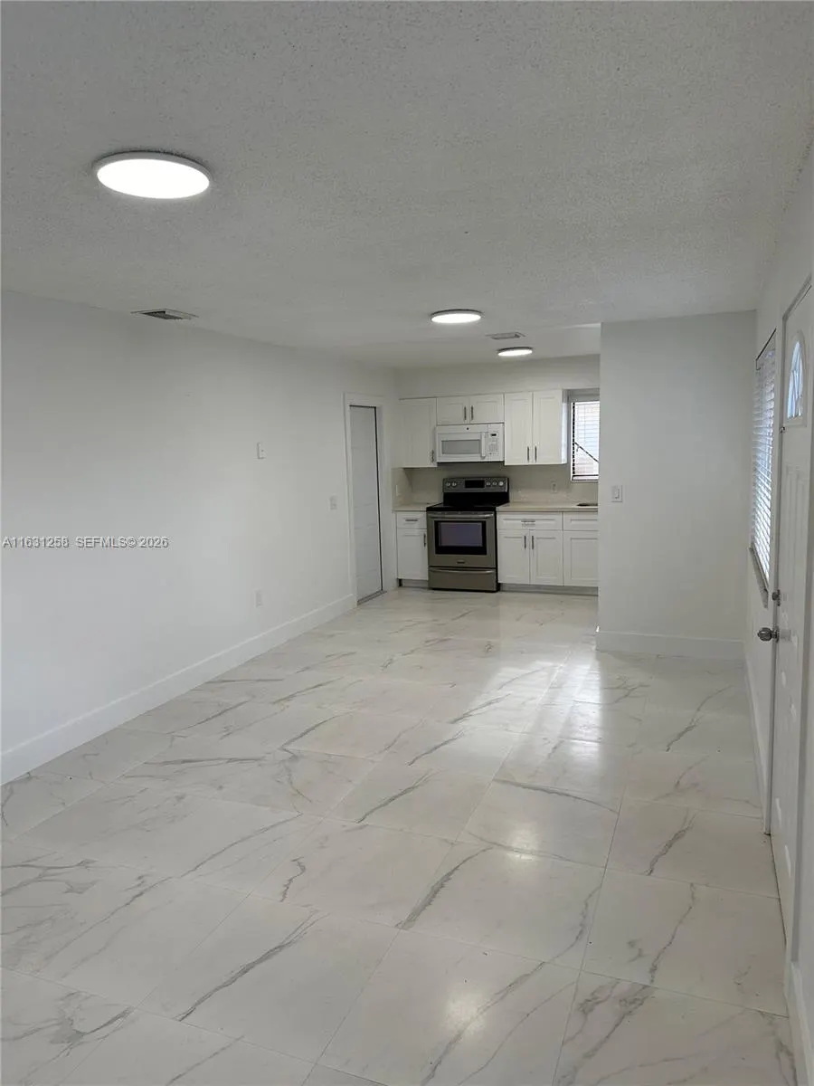 324 E 34th Street