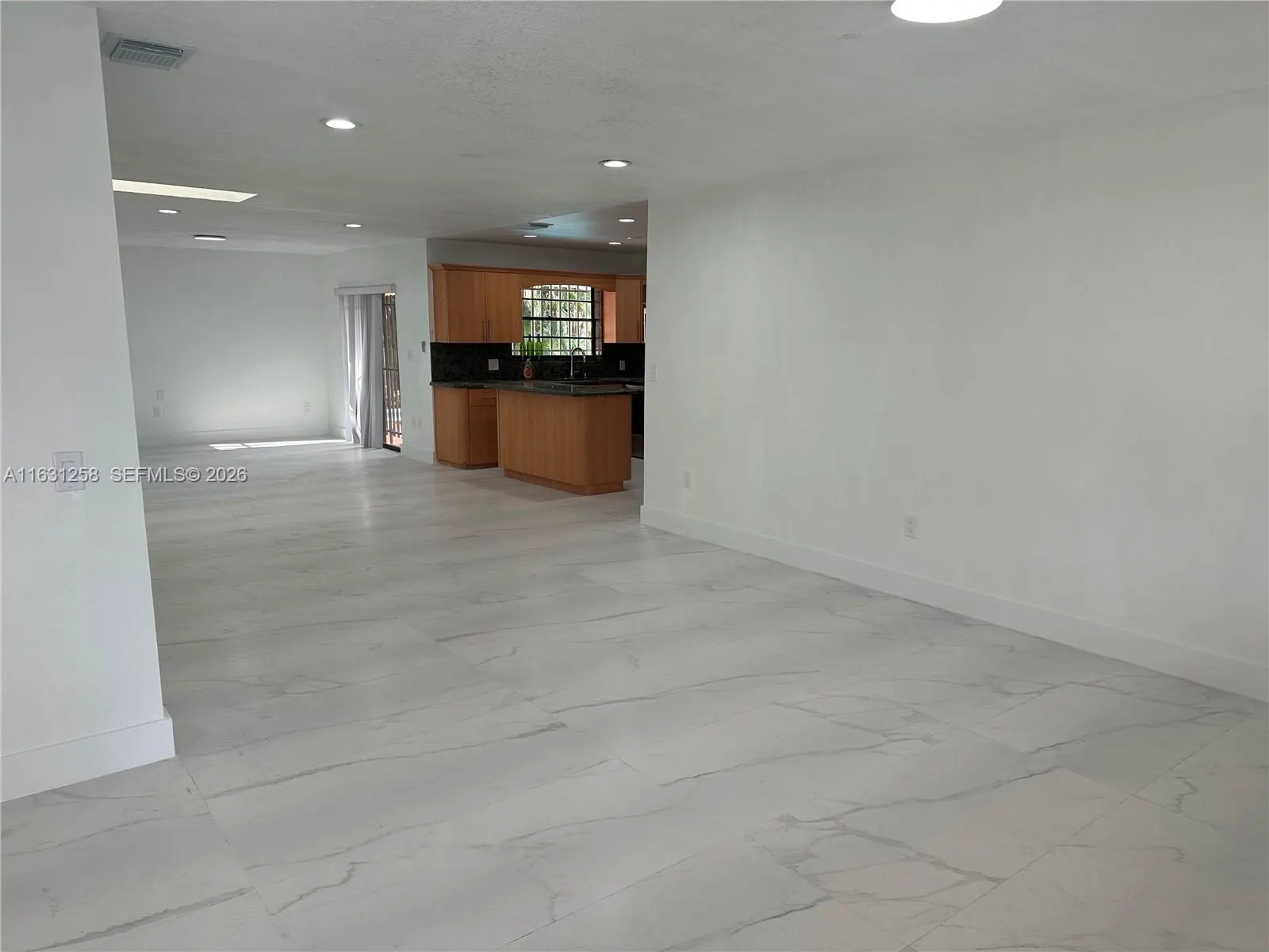 324 E 34th Street