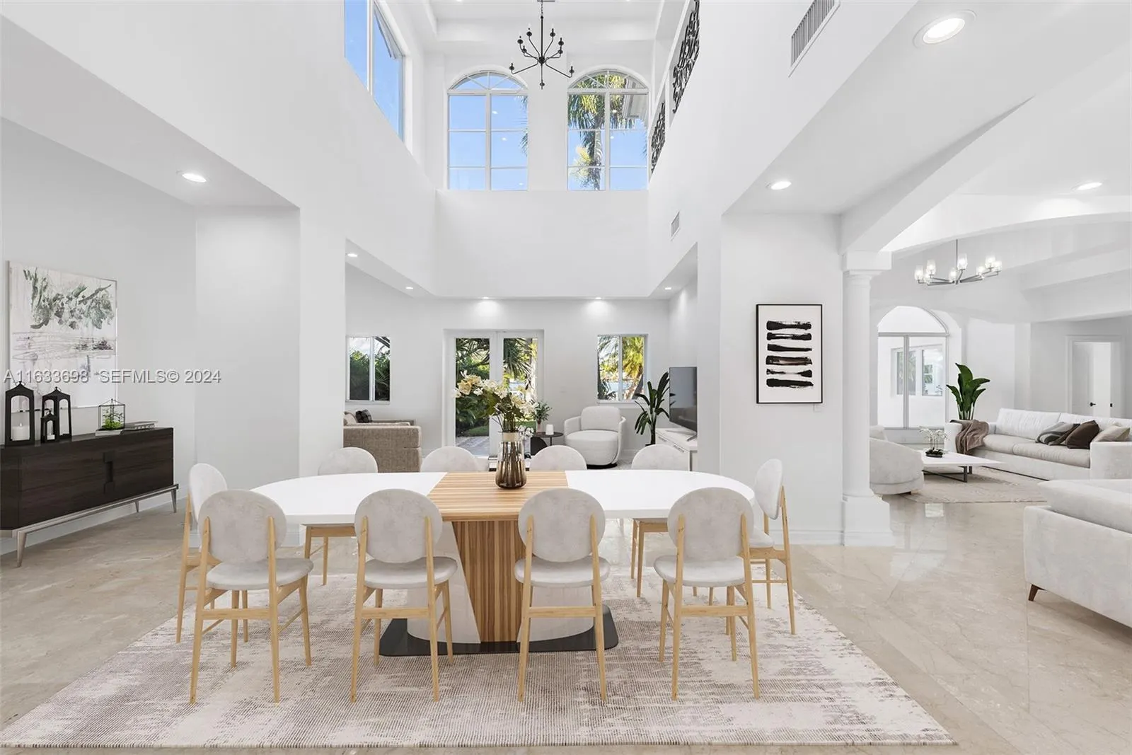 369 N Hibiscus Drive