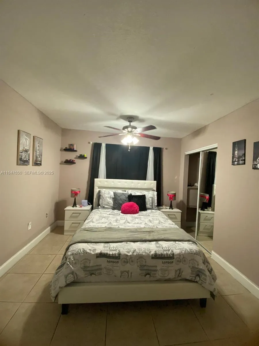 4050 NW 135th Street #20-1