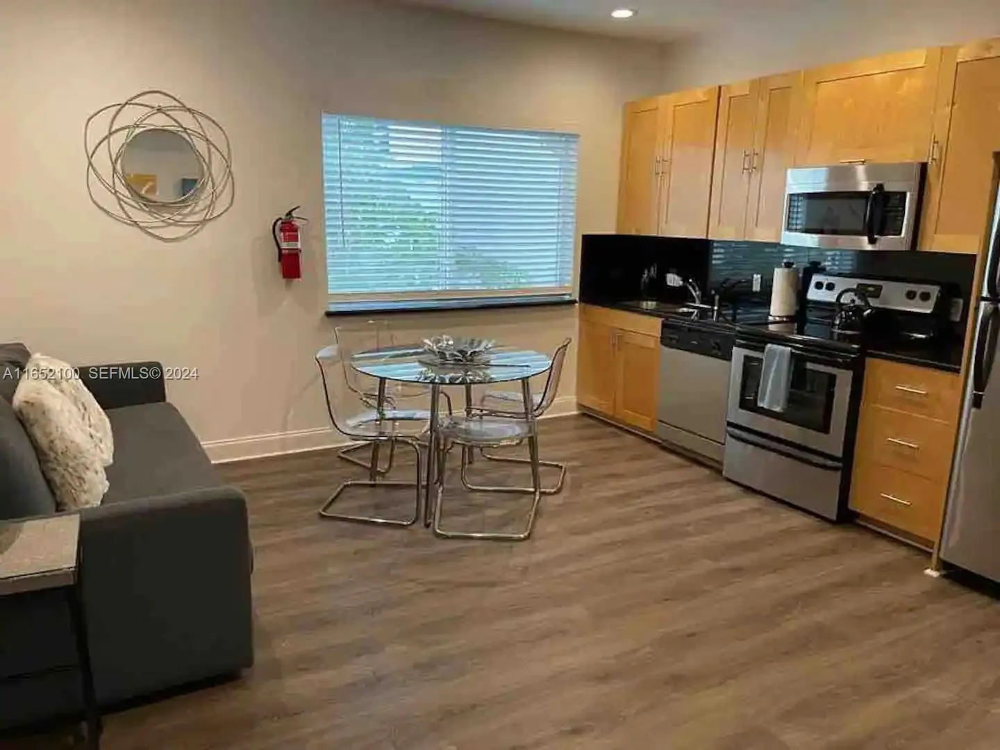 2615 Collins Avenue #24