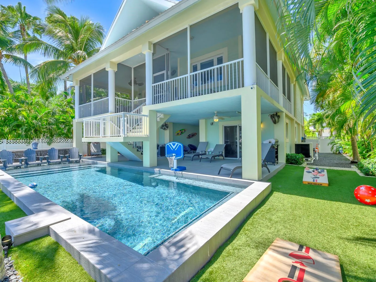 3 North Drive