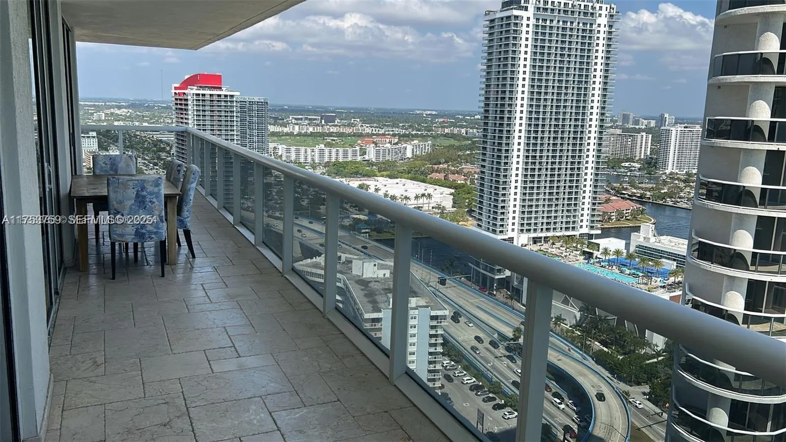 1830 S Ocean Drive #3208