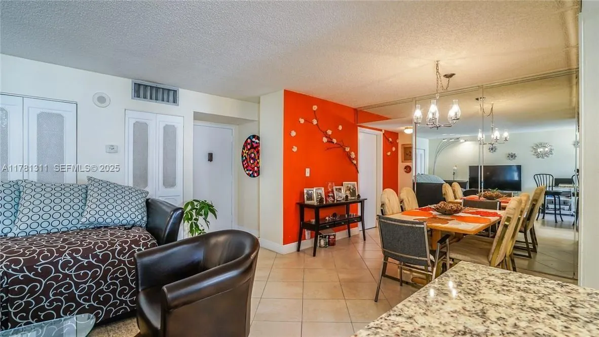 17011 N Bay Road #701