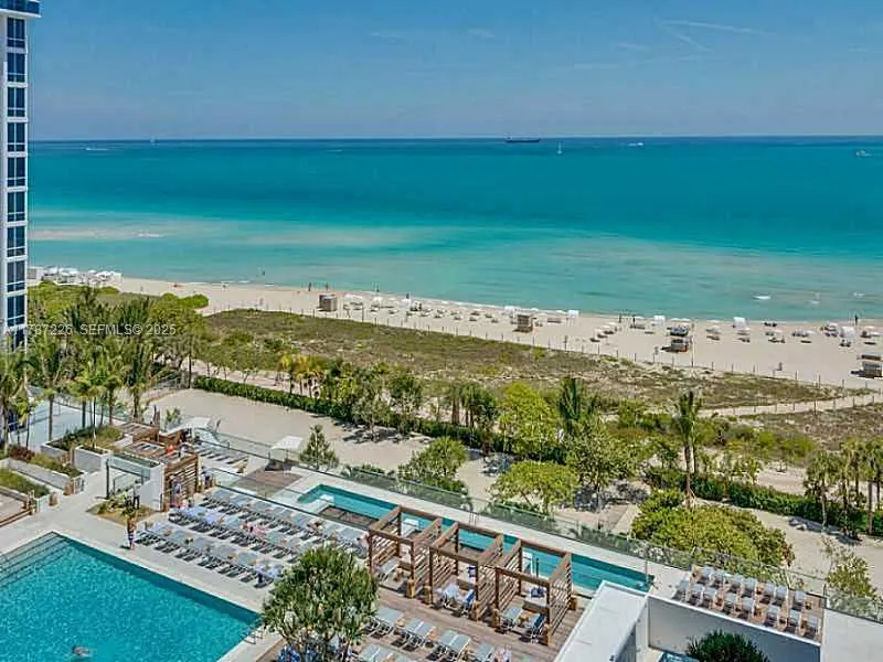 2301 Collins Avenue #1221