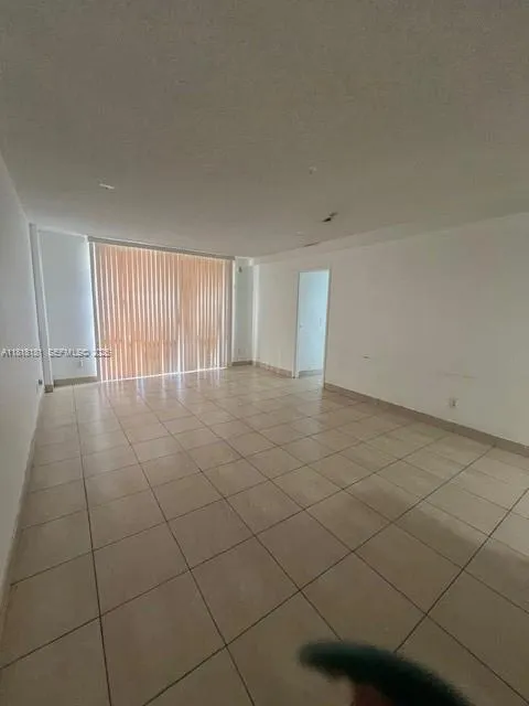 13499 Biscayne Boulevard #602