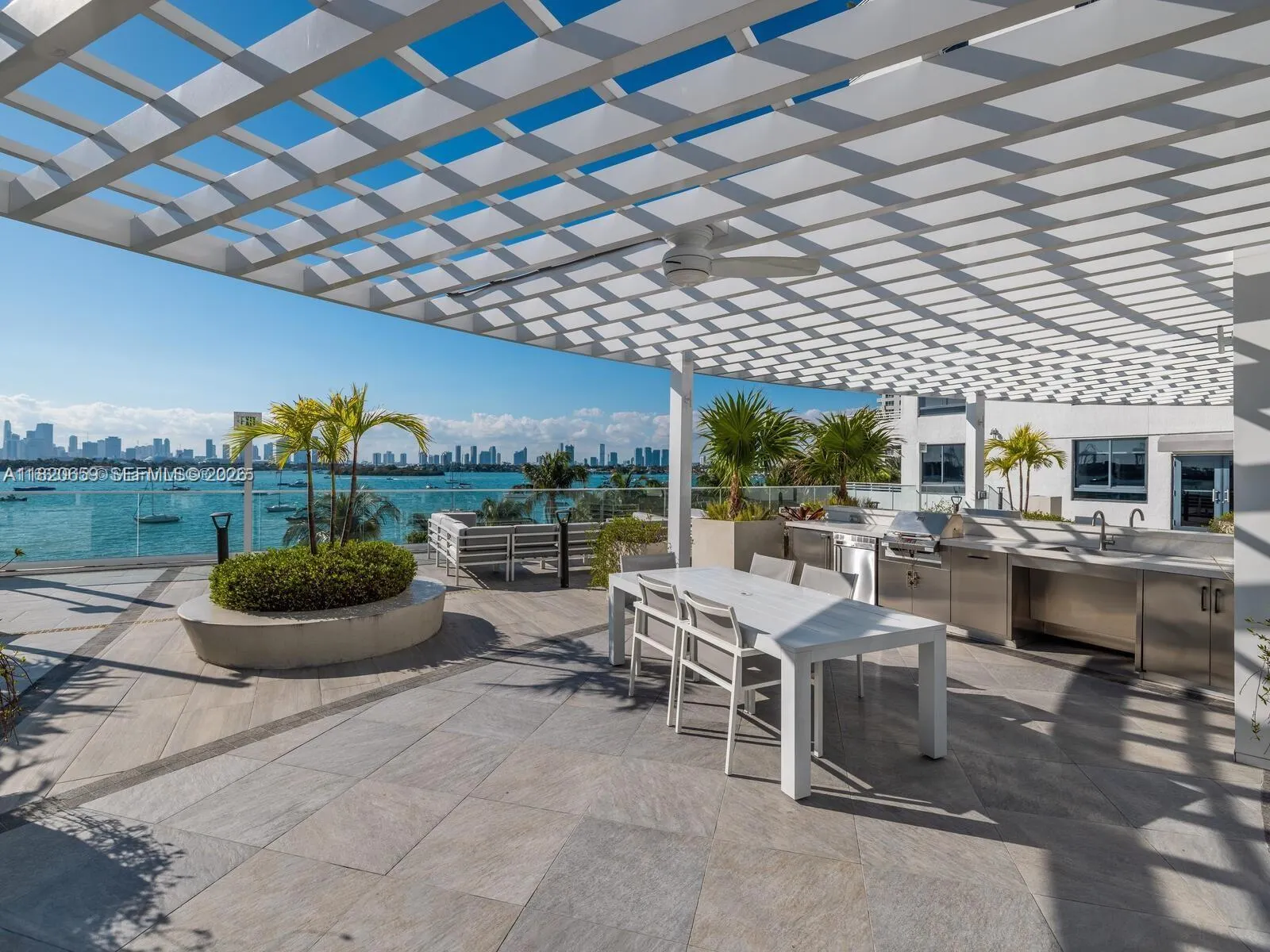 1330 West Avenue #3007