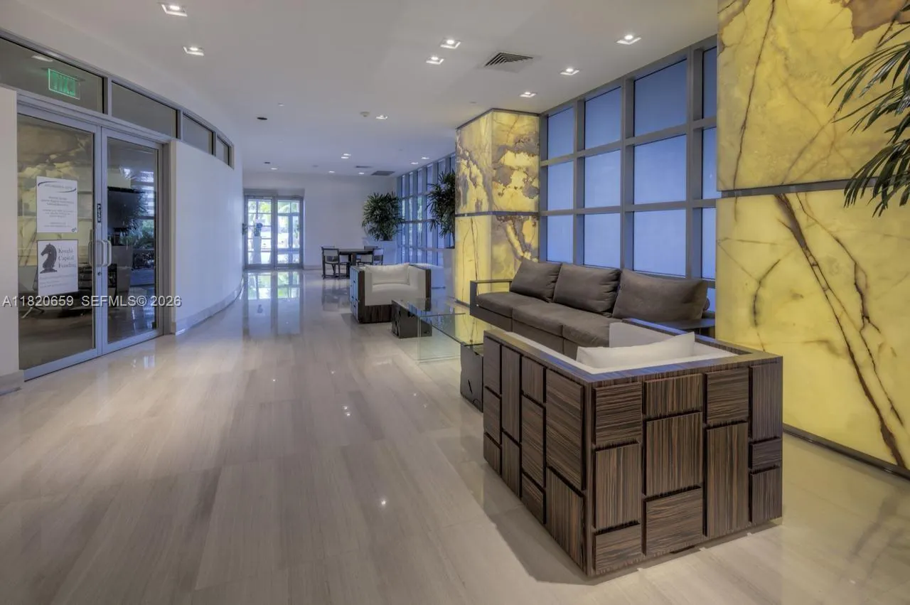 1330 West Avenue #3007