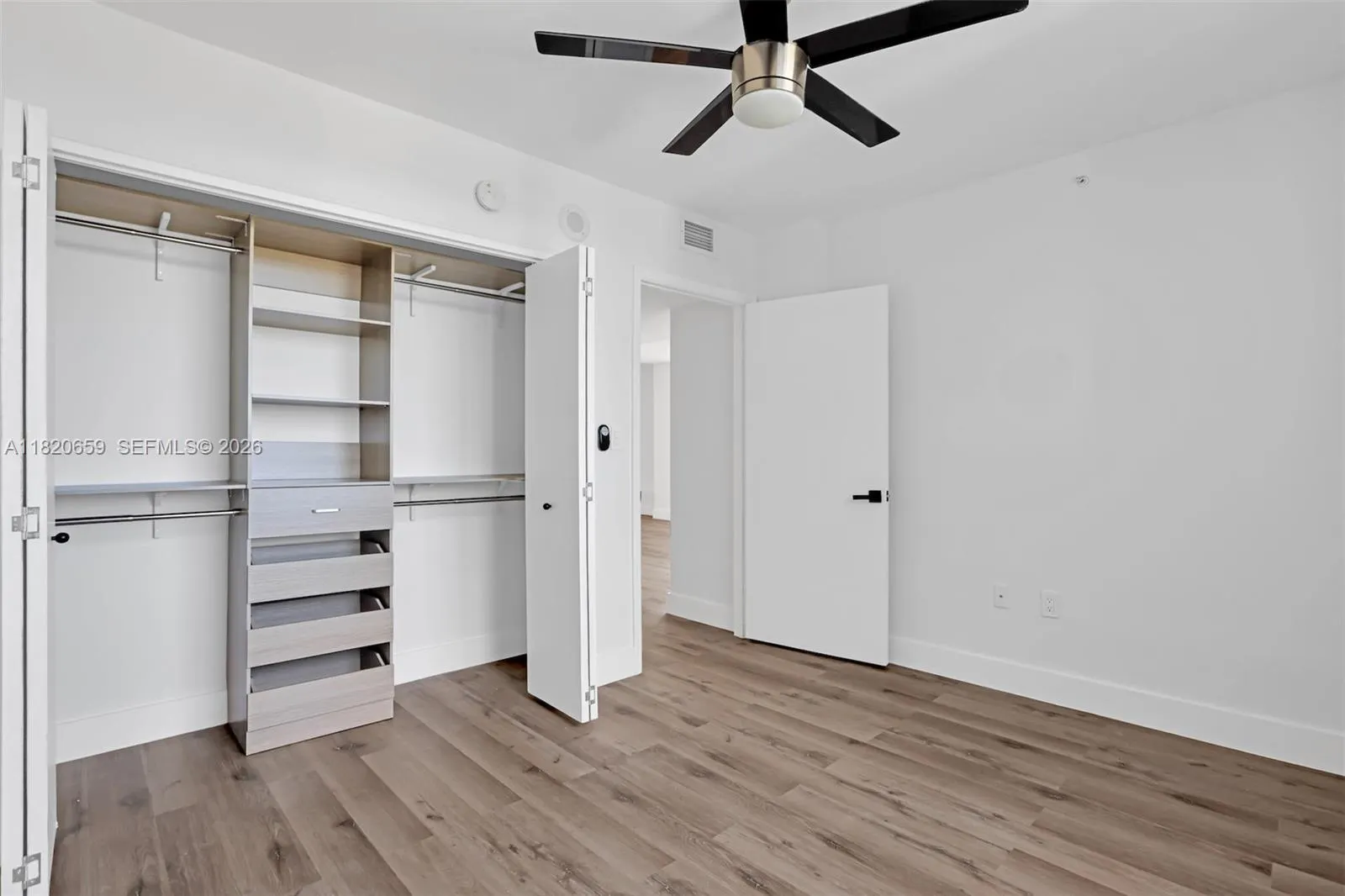 1330 West Avenue #3007