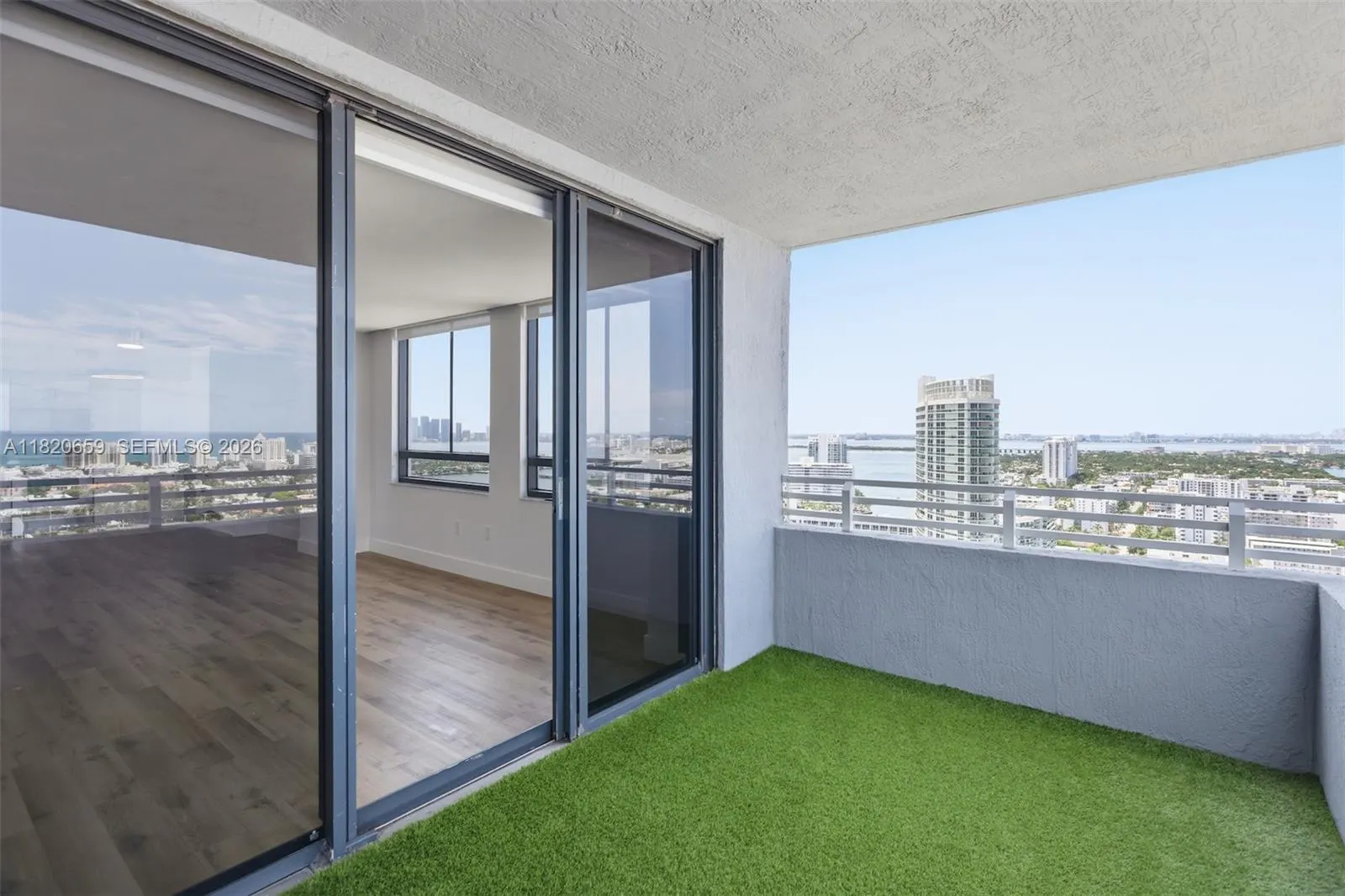 1330 West Avenue #3007